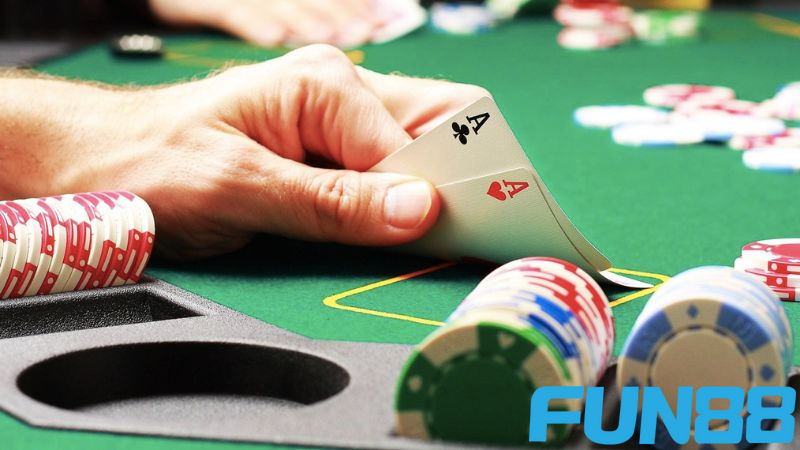 Cách chơi Poker